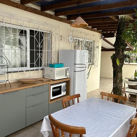 Casa Da Arvore Rua Pescada Amarela بومبينهاس المظهر الخارجي الصورة